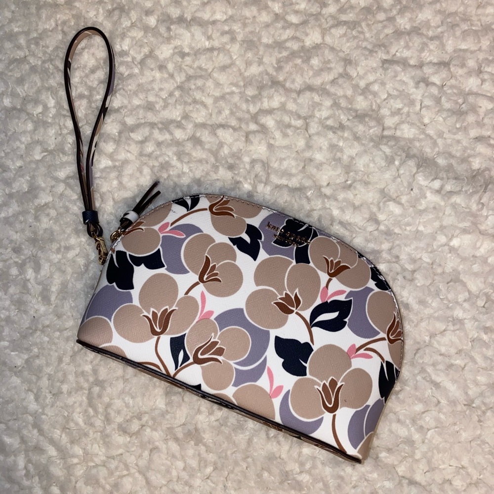 Kate Spade wristlet brand new